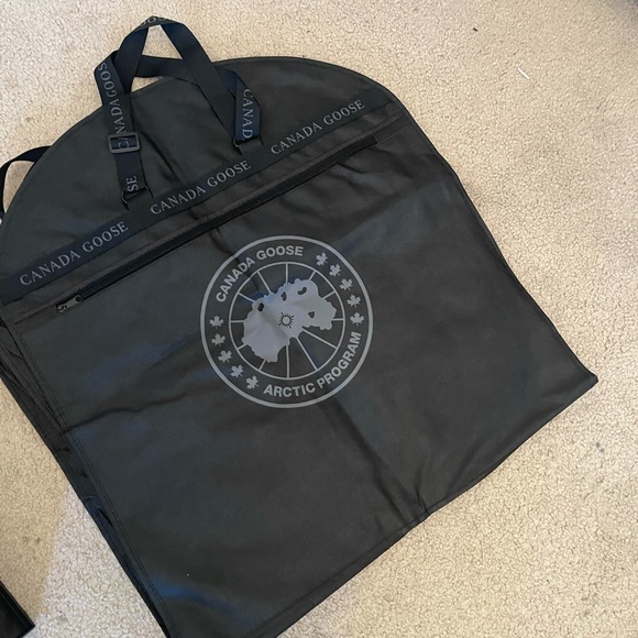 Canadian Goose storage bag - Picture 3 of 3
